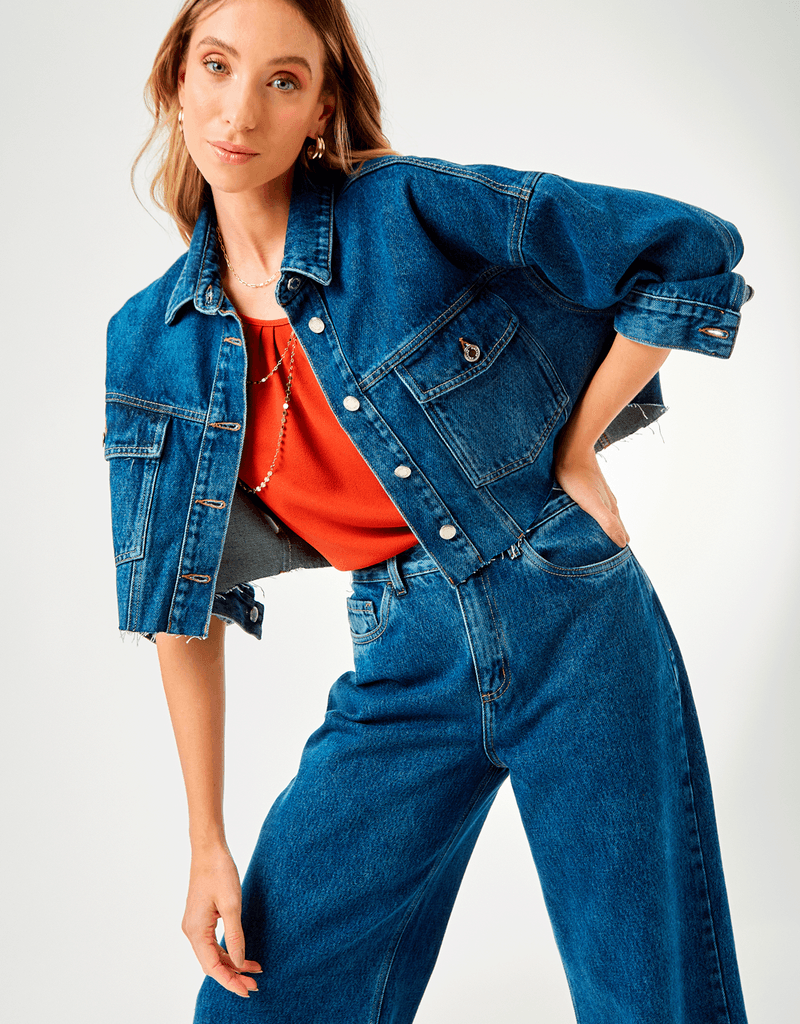024919_0025_1-JAQUETA-CROPPED-STRONG