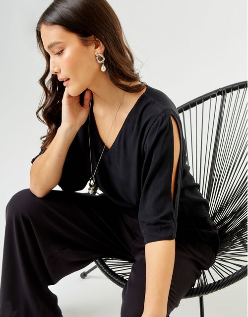 Blusa Ampla Fenda - Preto