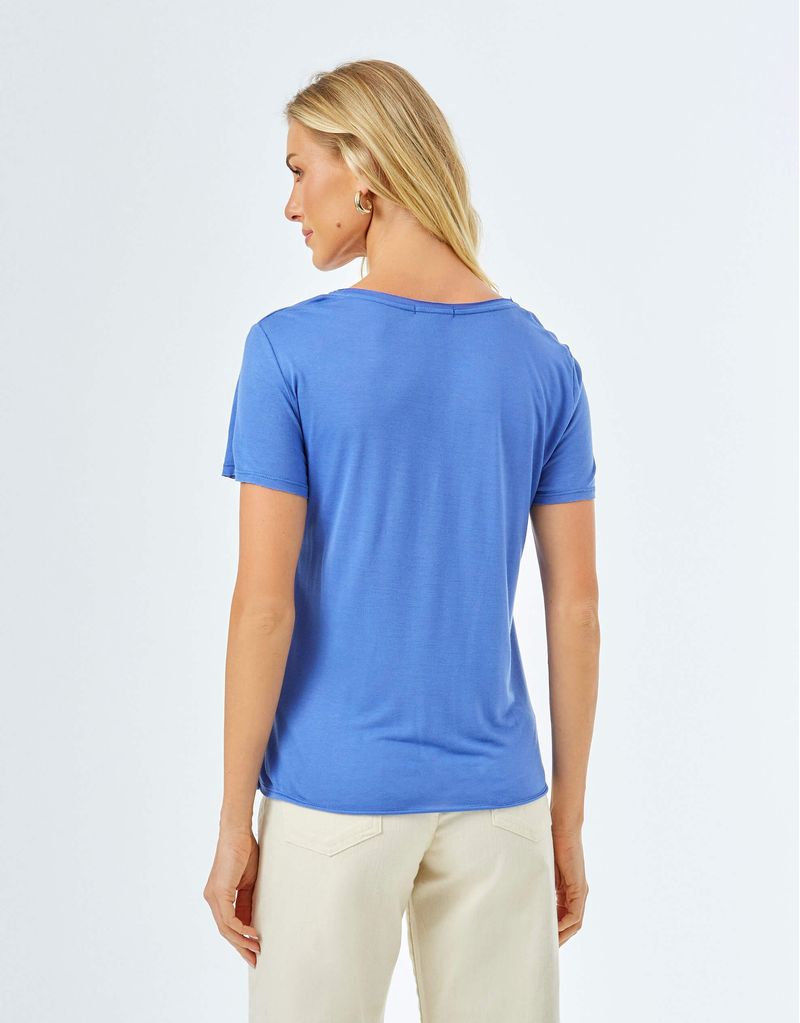 022924_1019_3-BLUSA-DECOTE-V-COLOR