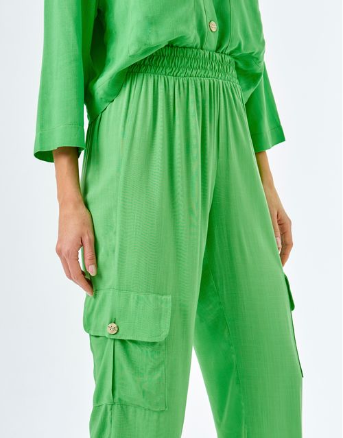 Calça Reta Bolsos Cargo - Verde Chroma