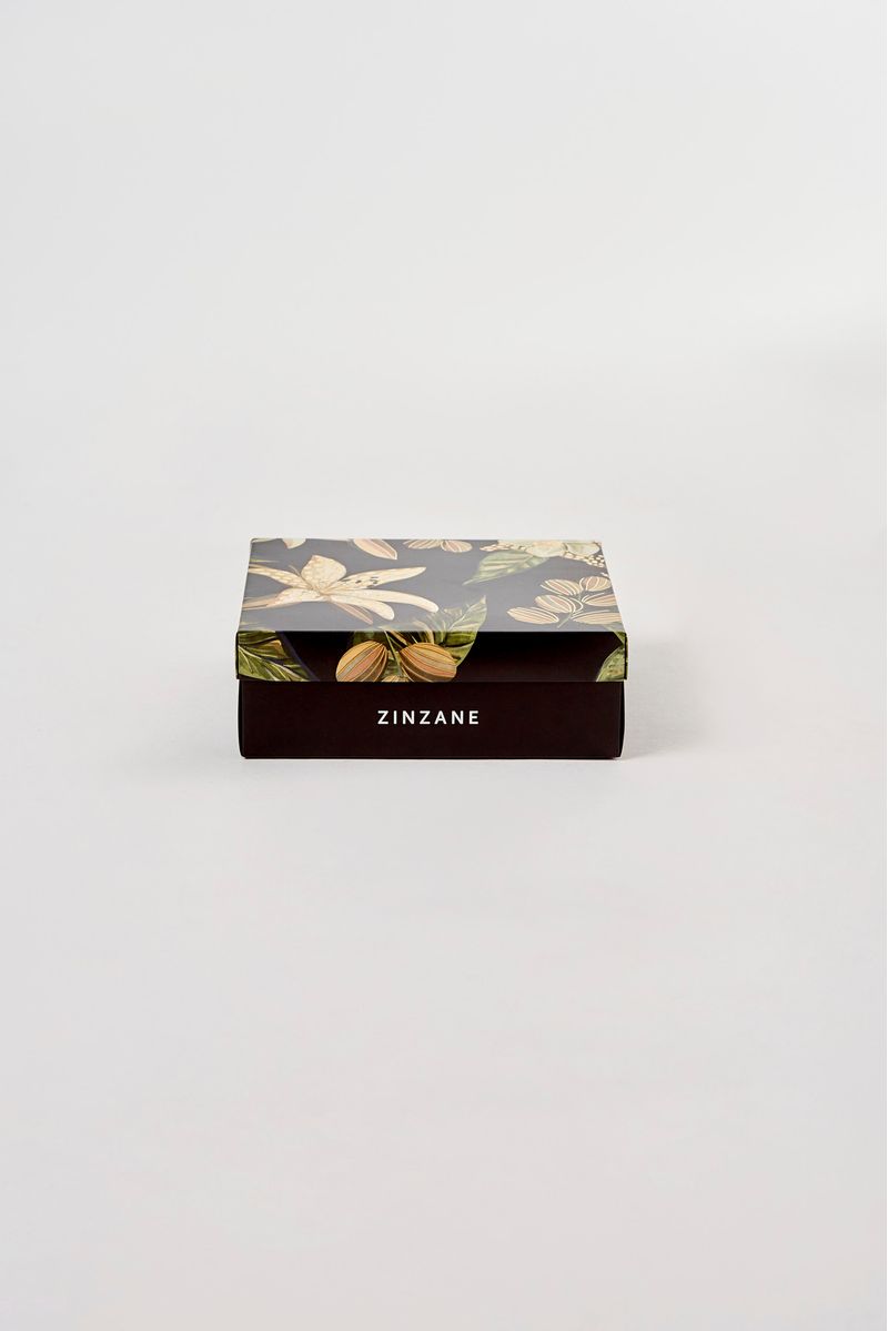 026046_0002_2-CAIXA-DE-PRESENTE-FIORELA