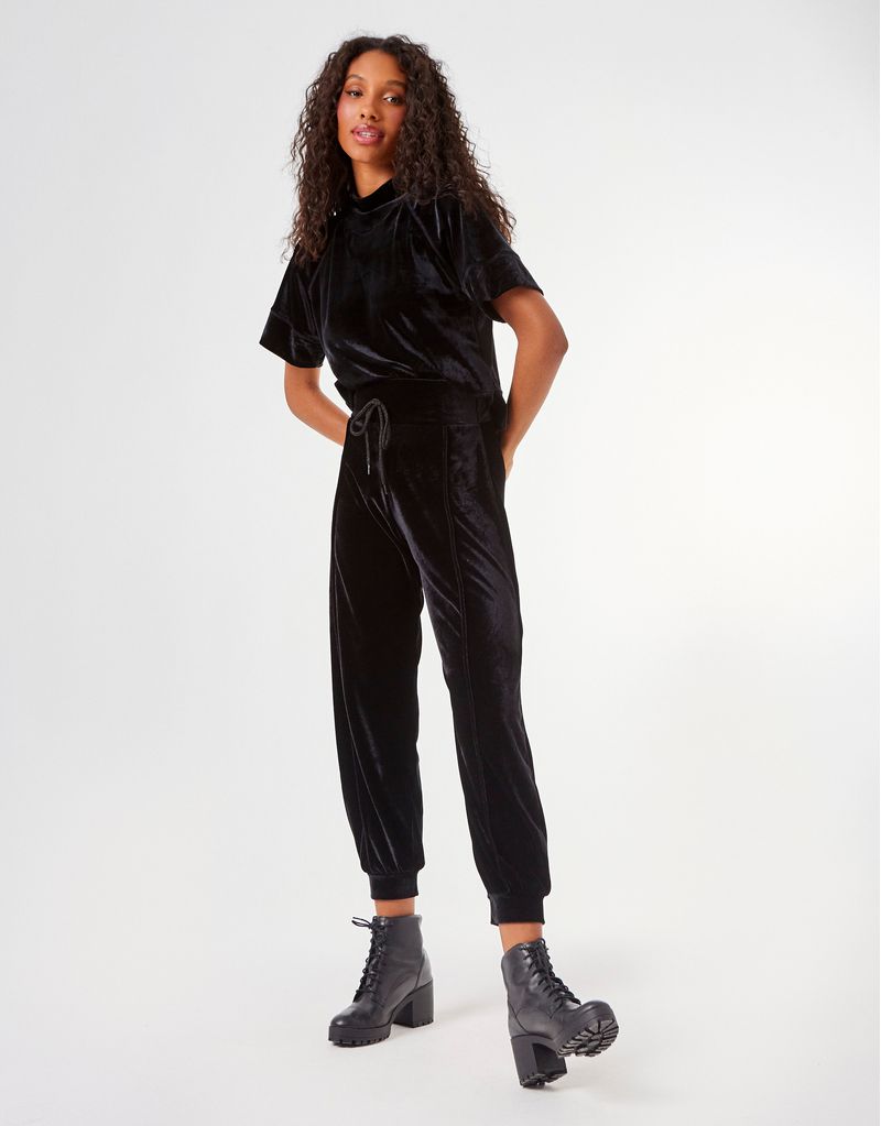 026124_0002_3-CALCA-JOGGER-VELUDO