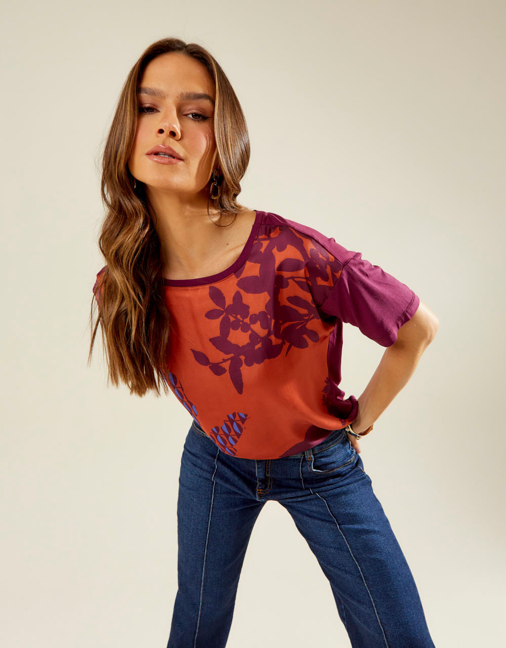 BLUSA AMPLA DETALHE MINI FLORAL, BV1164, Bonneterie, Site Oficial