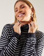 026488_1077_2-BLUSA-TRICOT-LISTRAS-PELINHOS