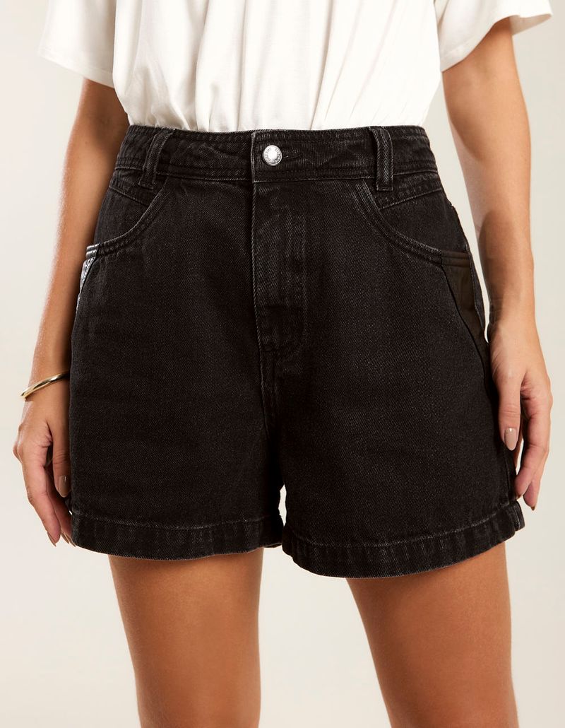 026822_0002_3-SHORT-JEANS-DETALHE-PU