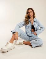 026820_0023_3-JAQUETA-JEANS-RECORTES-BOTOES