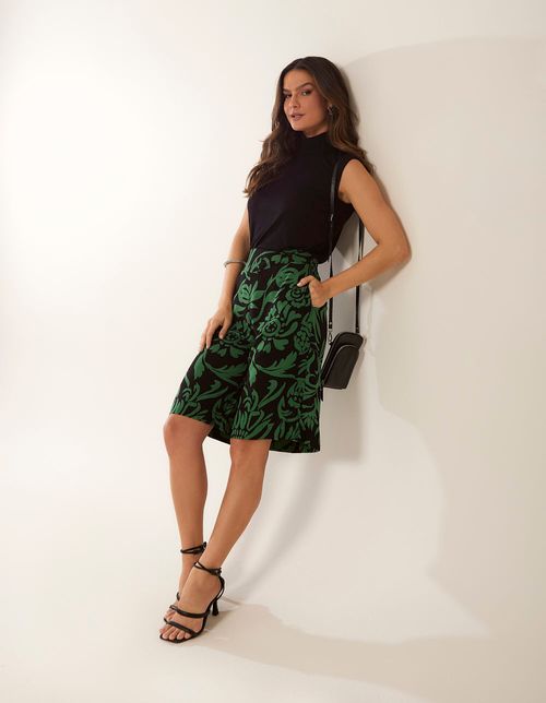 Bermuda Estampada Floral Noturno - Preto