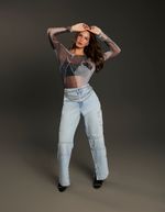 800026_0016_2-BLUSA-ESTAMPADA-PATCH-JEANS