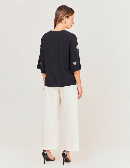 Blusa Ampla Bordado - Preto