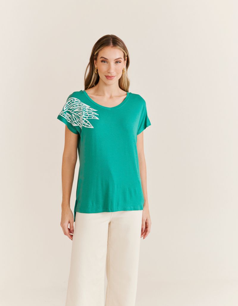 027990_1023_4-BLUSA-MALHA-BORDADO-FOLHA