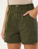 023212_0037_3-SHORT-SARJA-CLOCHARD