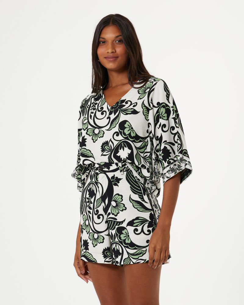 028621_0035_4-SHORT-ESTAMPADO-ARABESCO-FLORAL