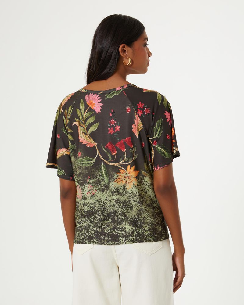 028817_0037_4-BLUSA-AMPLA-ESTAMPADA-FLORAL-DEGRADE