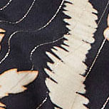 Macaquinho Estampado Jacki - Preto