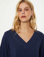 028589_1055_3-BLUSA-DECOTE-MOLDURA-PESPONTO-CONTRASTE