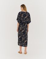 028717_1055_2-SAIA-ESTAMPADA-CONSTELACAO