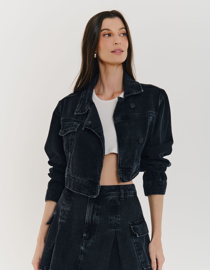 800135_1157_5-SHORT-SAIA-PREGAS