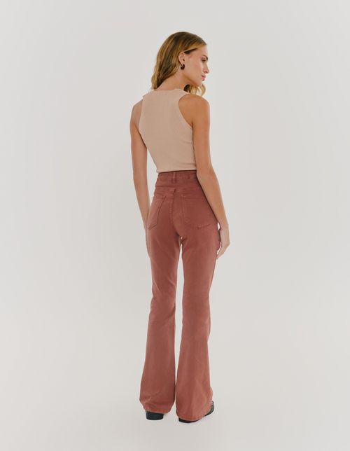 Calca Sarja Flare Recortes - Marrom