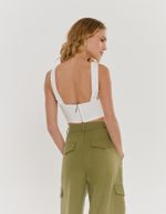 027244_0001_2-TOP-DETALHE-LAISE