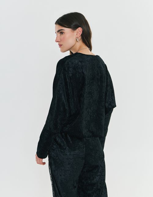 Blusa Veludo Manga Longa Com Abertura - Preto