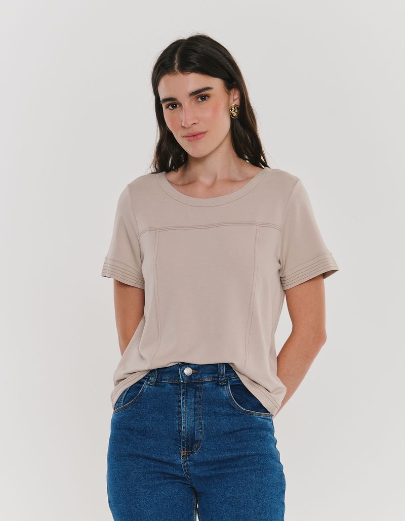 029578_0035_4-BLUSA-RECORTES-PESPONTOS