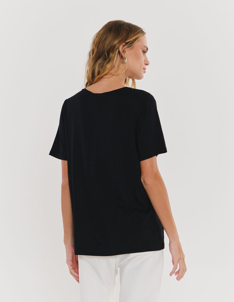029789_0002_3-BLUSA-BORDADO-FLORES-OFF