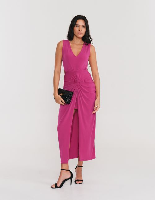 Vestido Midi Justo Malha Franzido Com Decote - Fucsia (Cromberry 7309)