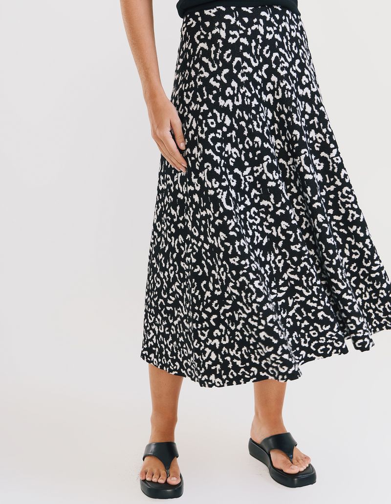 029570_0002_3-SAIA-TRICOT-ANIMAL-PRINT-LEOPARDO