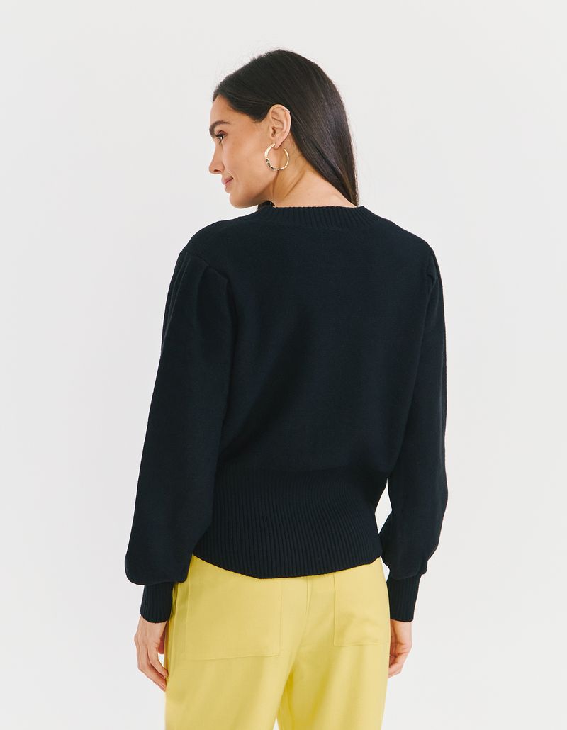 028984_0002_2-SUETER-TRICOT-DETALHE-TRANCAS