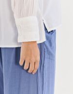 029124_0003_5-BLUSA-DETALHE-MANGA