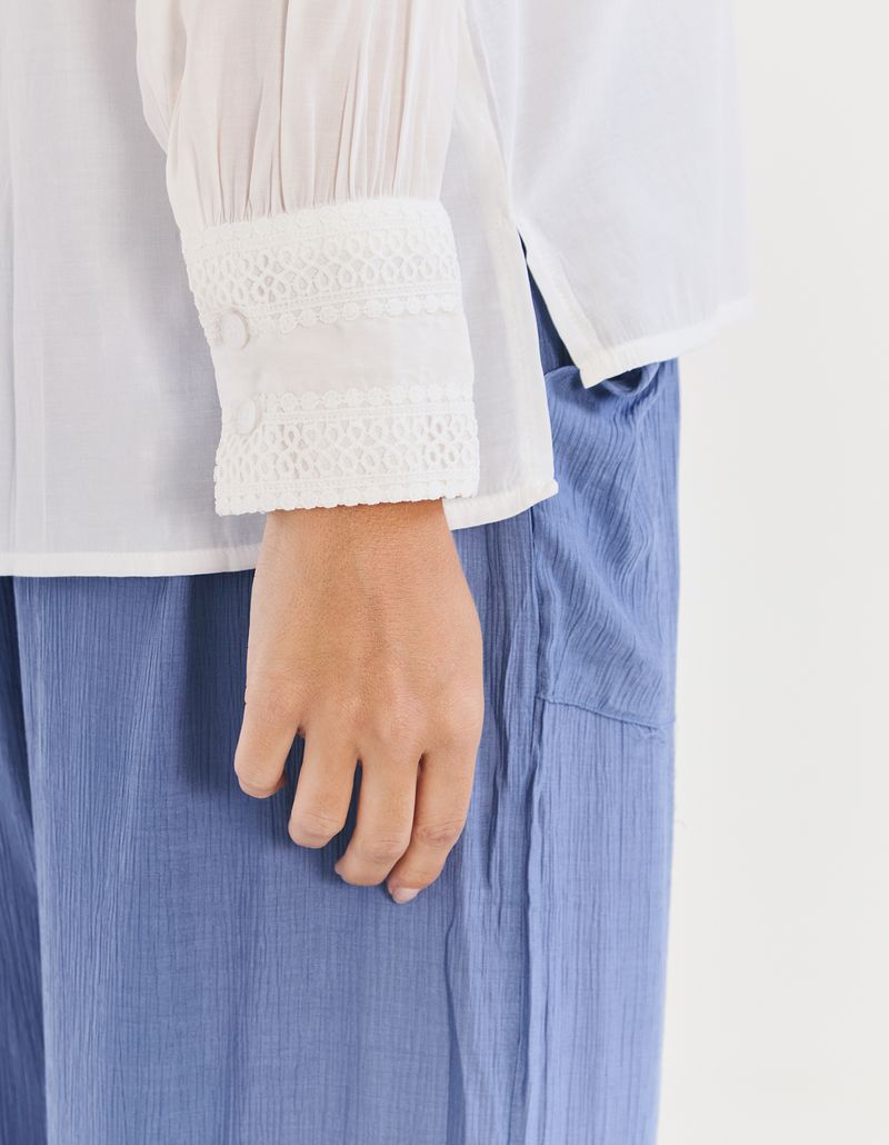 029124_0003_5-BLUSA-DETALHE-MANGA