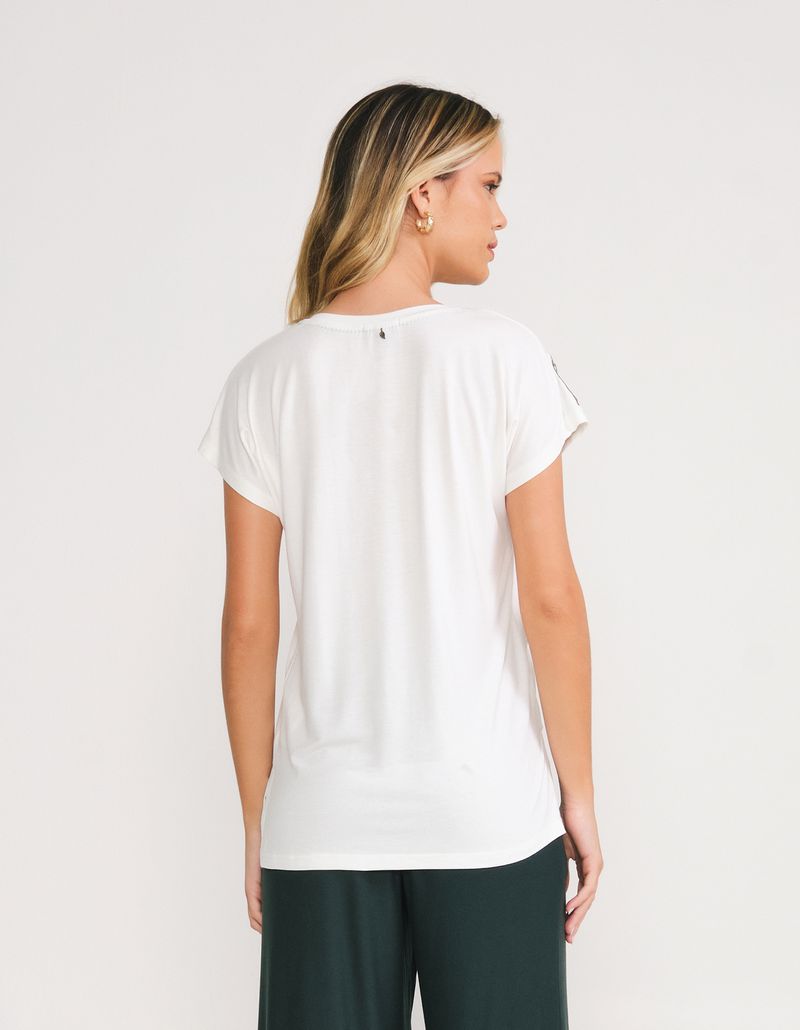 027990_0003_2-BLUSA-MALHA-BORDADO-FOLHA
