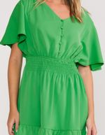 029746_0014_3-VESTIDO-CURTO-ACINTURADO-DETALHE-BOTOES