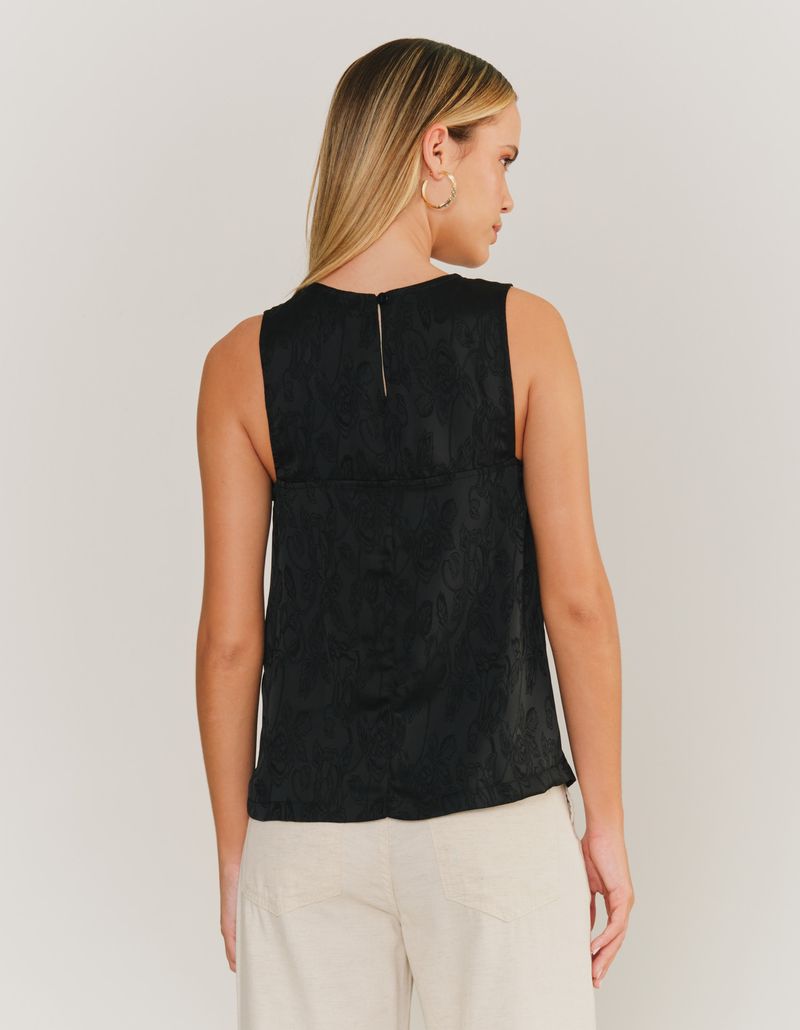 028788_0002_2-BLUSA-SEM-MANGA-PREGAS-DECOTE
