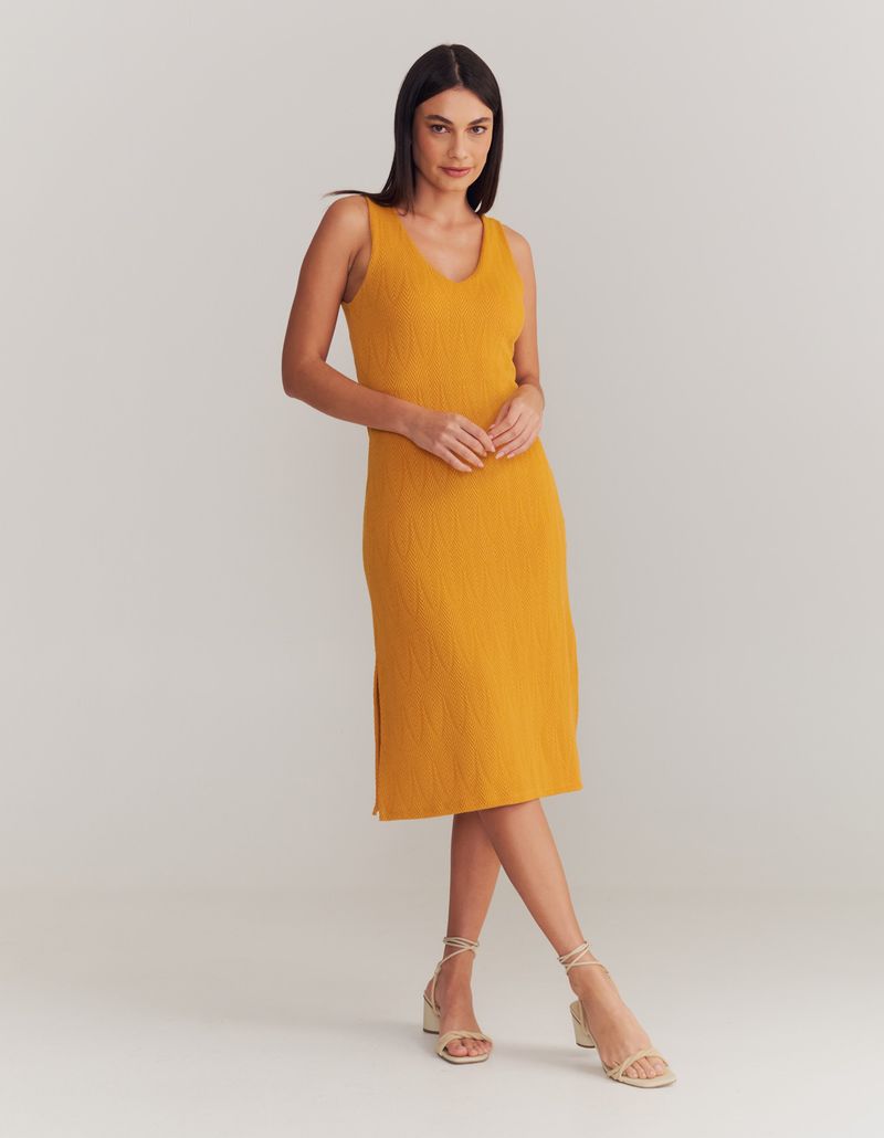 028561_0007_1-VESTIDO-MIDI-DECOTE-V-TEXTURA