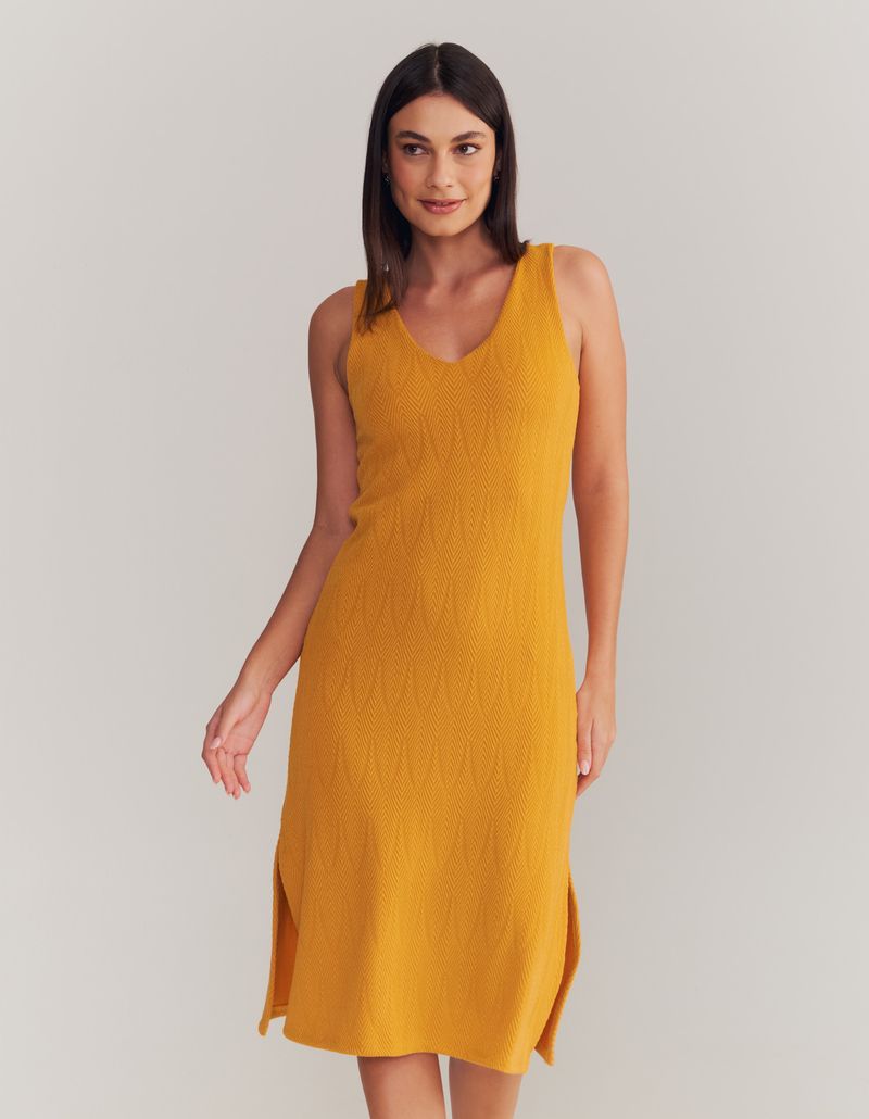 028561_0007_4-VESTIDO-MIDI-DECOTE-V-TEXTURA