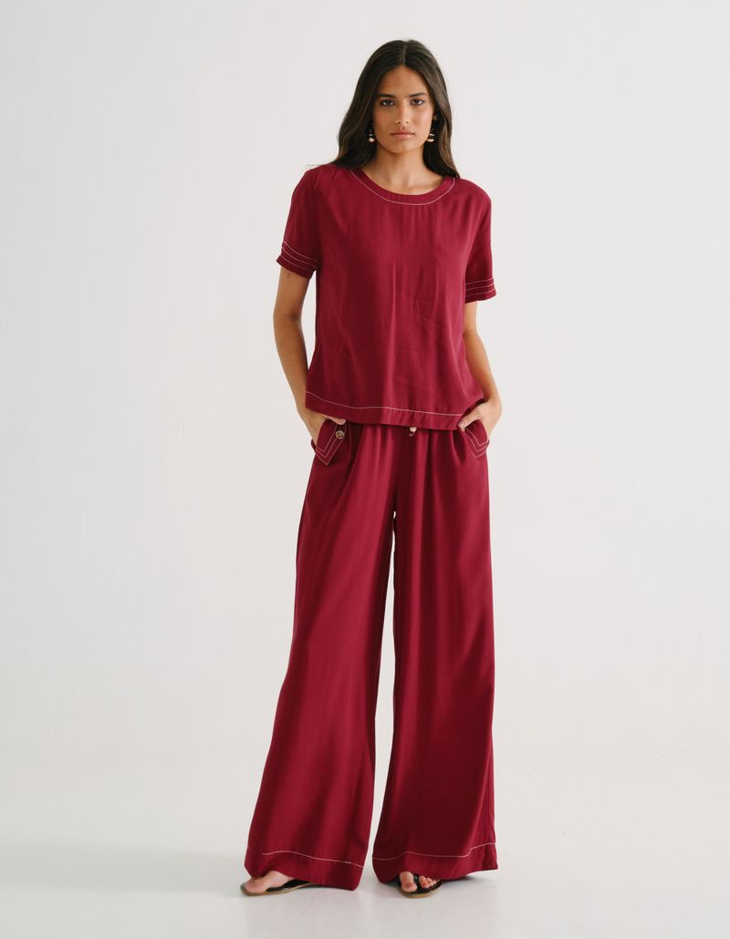 030234_1320_1-BLUSA-MANGA-CURTA-DETALHE-PESPONTO