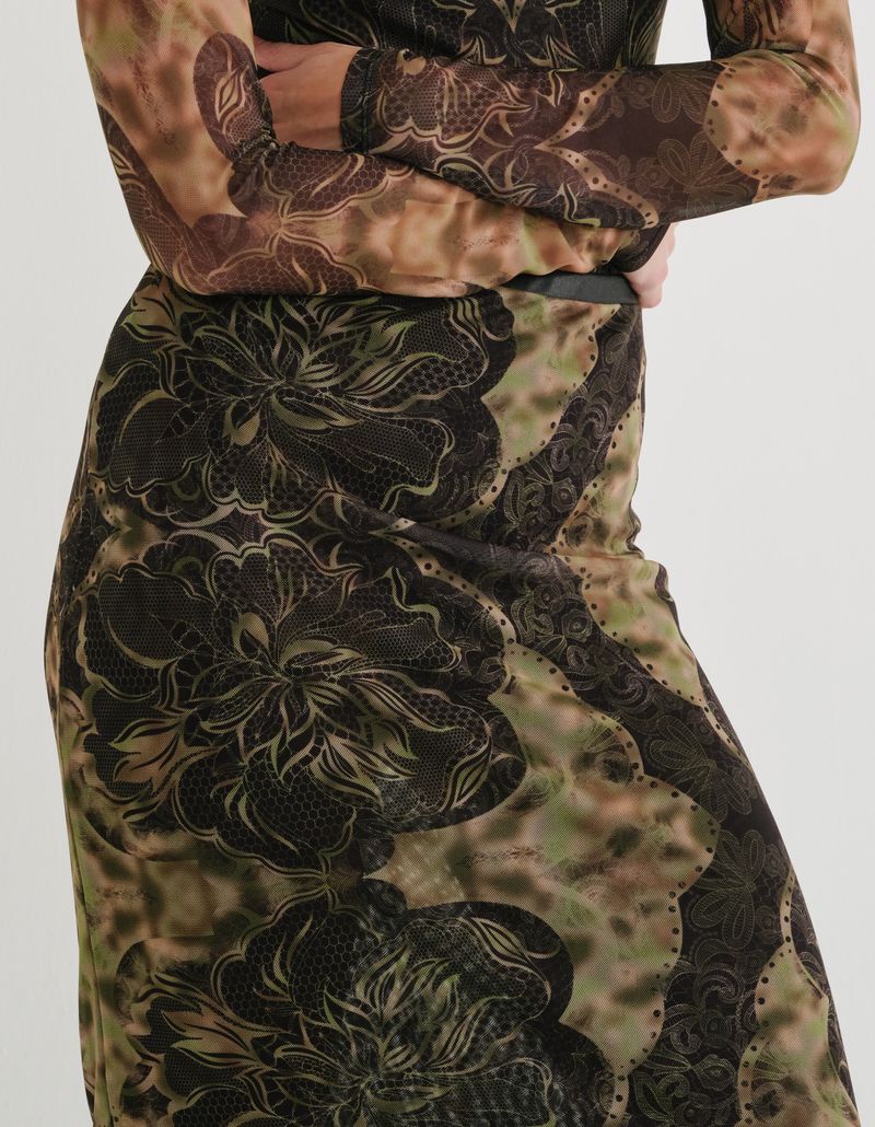 900448_0002_4-SAIA-MIDI-ESTAMPADO-RENDADA