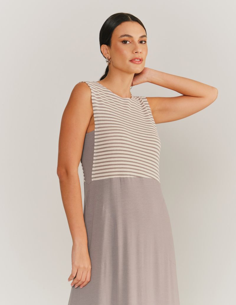 029655_0016_3-VESTIDO-STRIPE-DECOTE-LONGO
