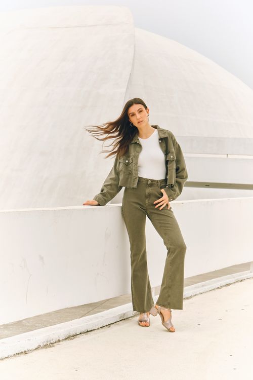 Calça Sarja Color Flare - Verde