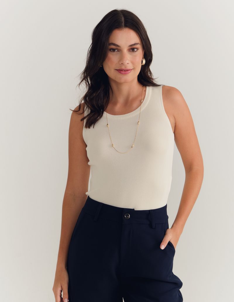 029419_0004_3-BLUSA-TRICOT-DECOTE-REDONDO-CANELADO