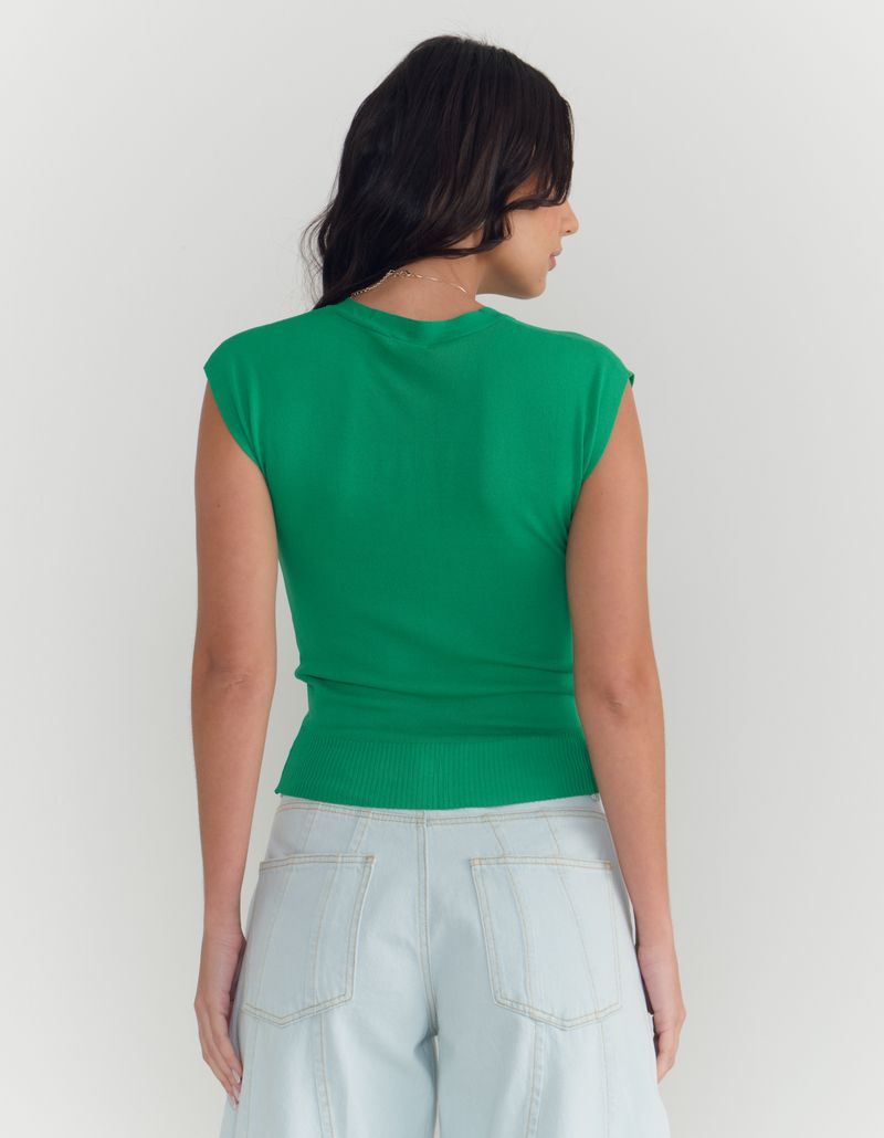 030242_0014_2-BLUSA-TRICOT-DECOTE-V-COMFY