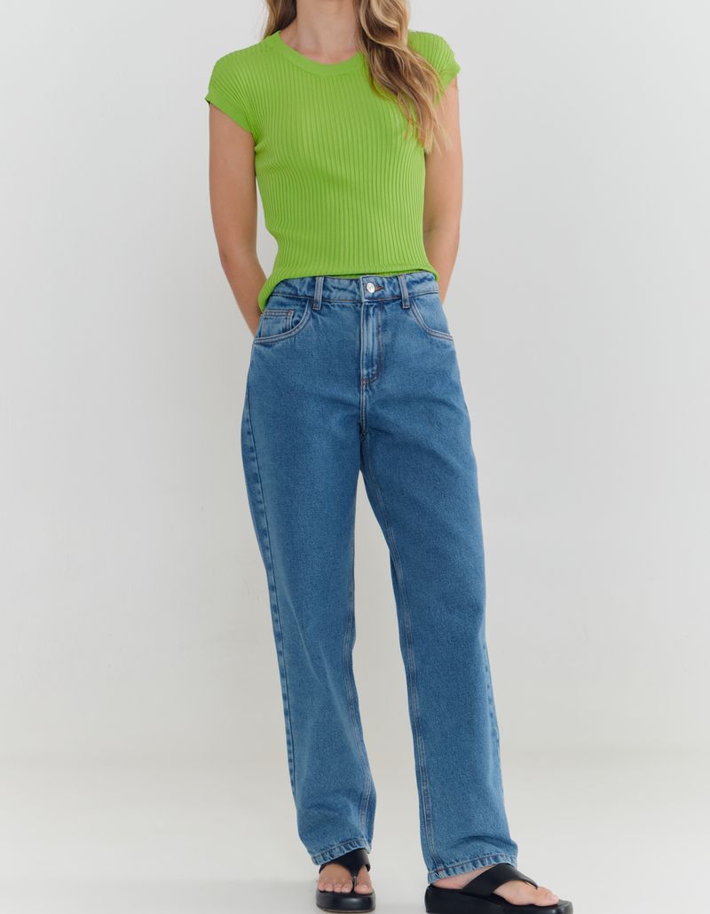 030053_0025_3-CALCA-RETA-JEANS