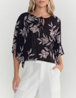 030328_0002_4-BLUSA-ESTAMPADA-FLORAL-BORDADO
