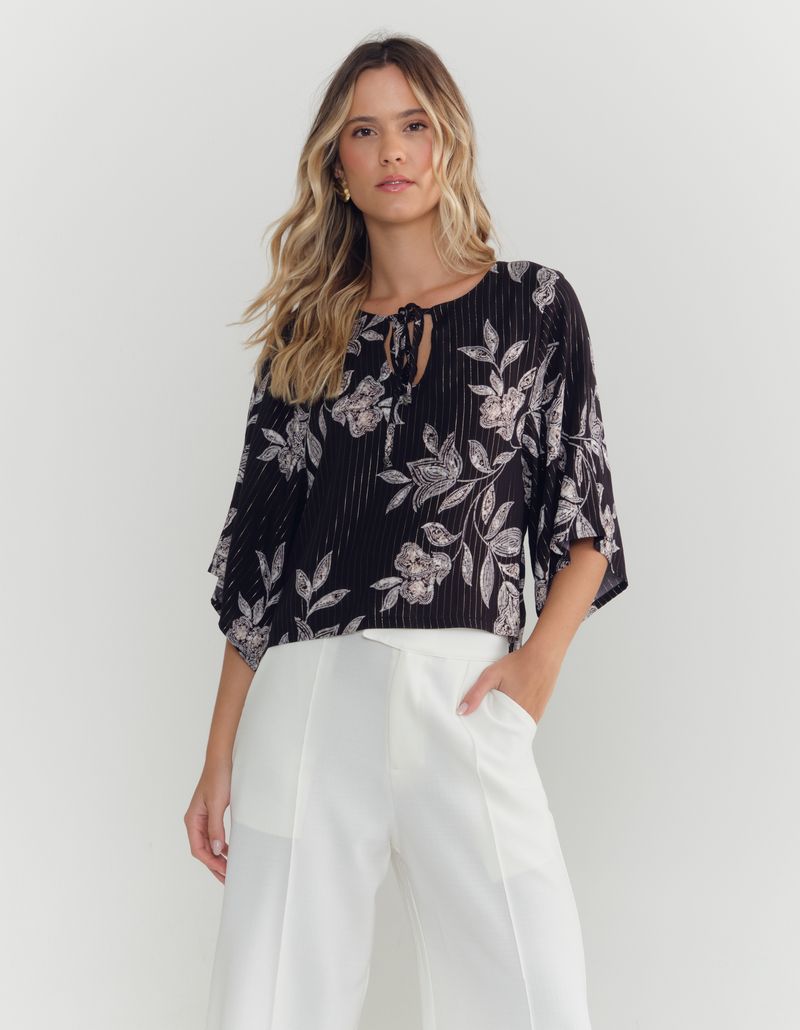 030328_0002_5-BLUSA-ESTAMPADA-FLORAL-BORDADO