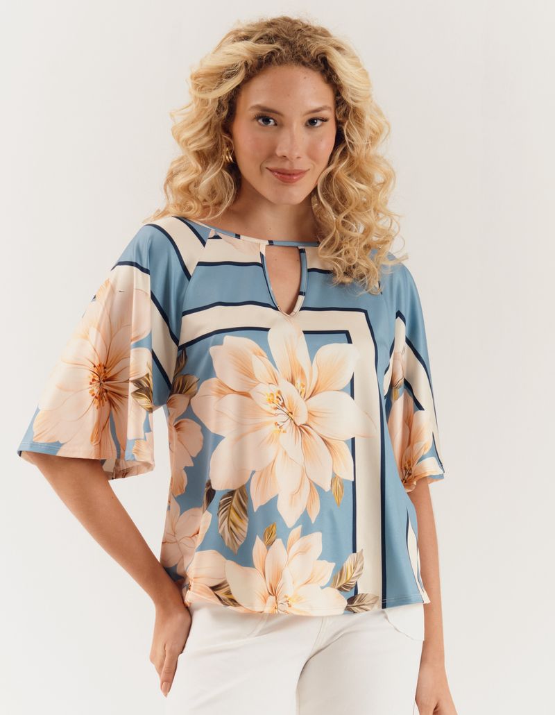 030461_1060_1-BLUSA-ESTAMPADA-FLORAL-QUADROS