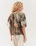 030505_1026_2-BLUSA-ESTAMPADA-HORIZONTE