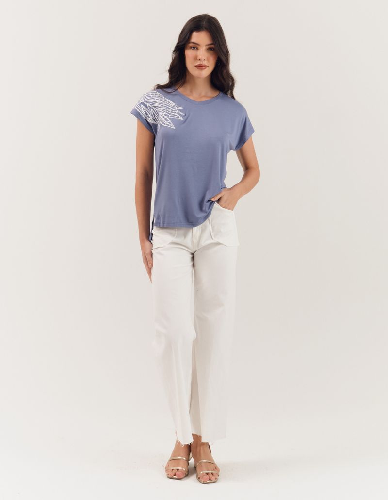 027990_1115_3-BLUSA-MALHA-BORDADO-FOLHA
