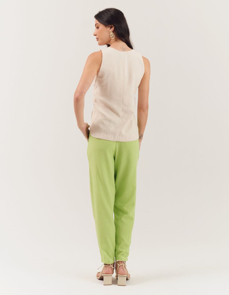 028372_0035_2-BLUSA-SEM-MANGA-FRALDADA
