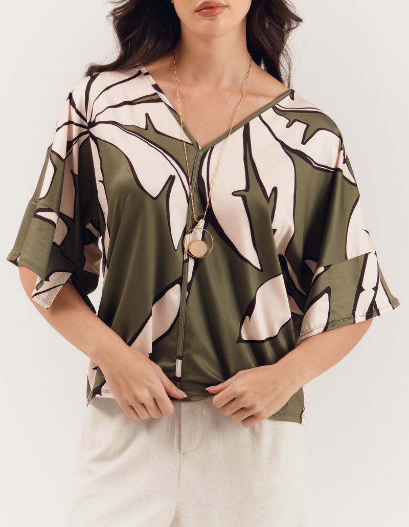 030556_1026_4-BLUSA-ESTAMPADA-BURITI
